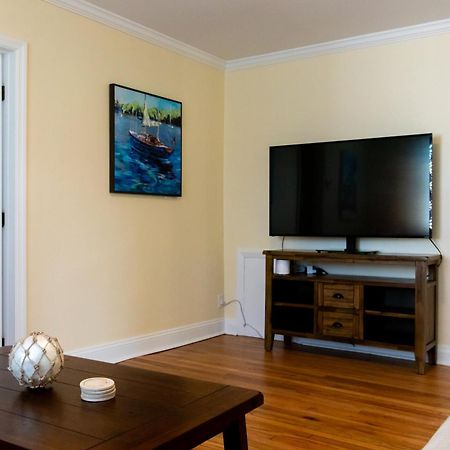 Walk To The Beach! Two Bedroom Unit In The Heart Of Jax Beach Джексонвілл-Біч Екстер'єр фото