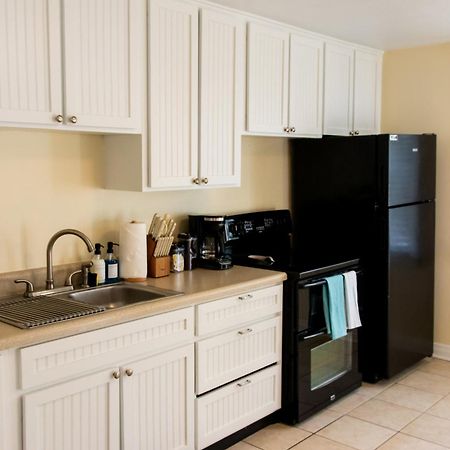 Walk To The Beach! Two Bedroom Unit In The Heart Of Jax Beach Джексонвілл-Біч Екстер'єр фото